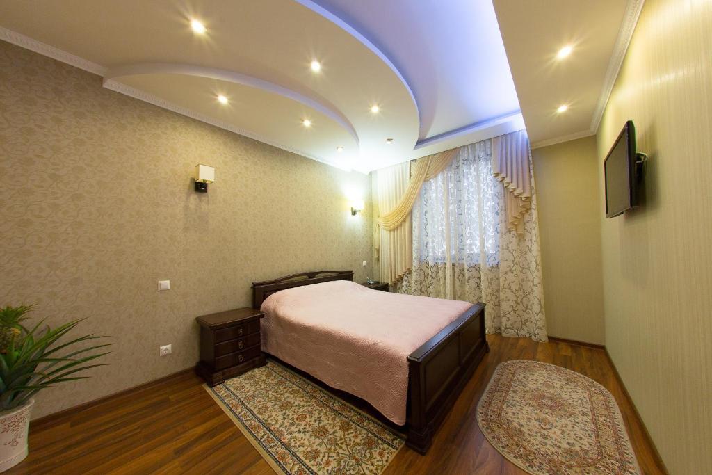 Royal Hotel Zaporizhia Room photo